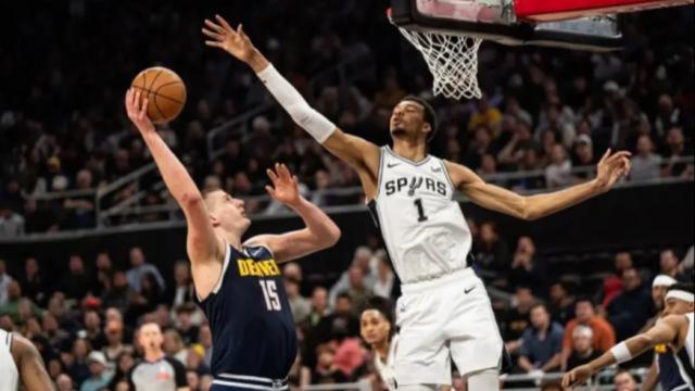 加拿大28玩法-人气攀升+继续恐怖生长 文班下赛季首尝全明星？